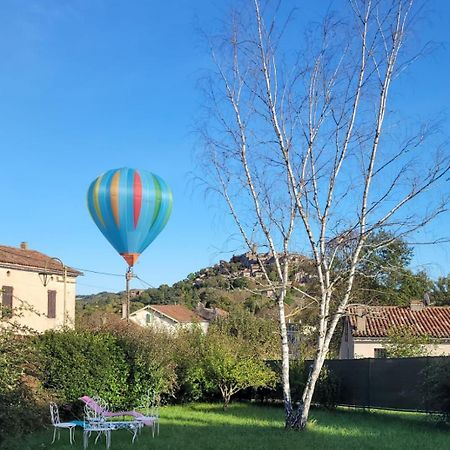 La Jolie Vue Et La Maison De La Tour- Cordes-Sur-Ciel Les Cabannes  Exterior photo
